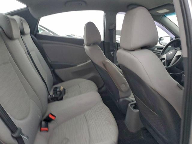 Hyundai ACCENT Gls Image 12
