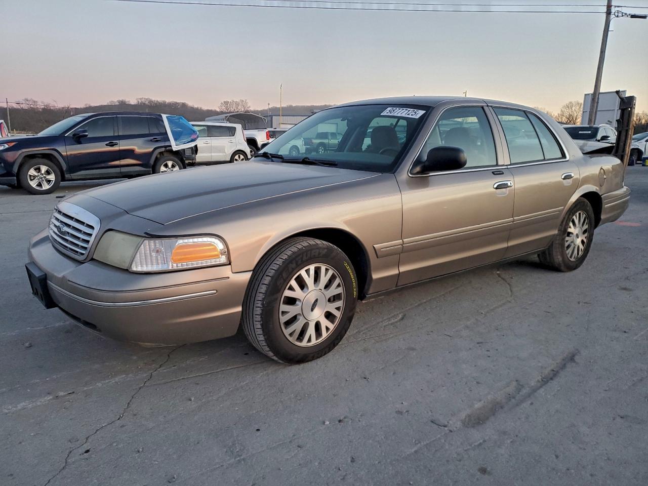 Ford Crown Vic Lx Image 1