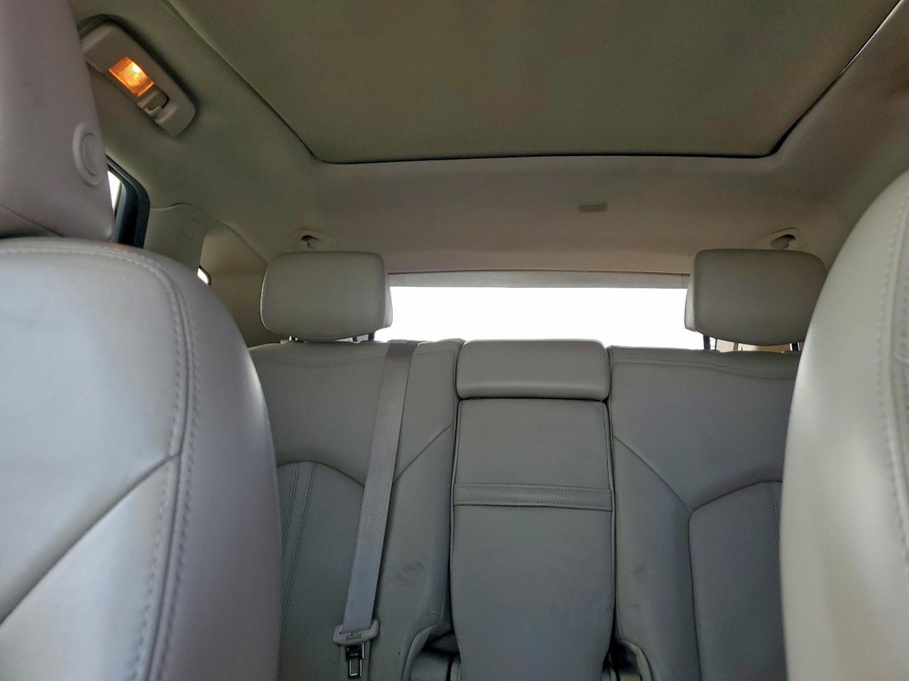 Cadillac SRX Luxury Collection Image 5