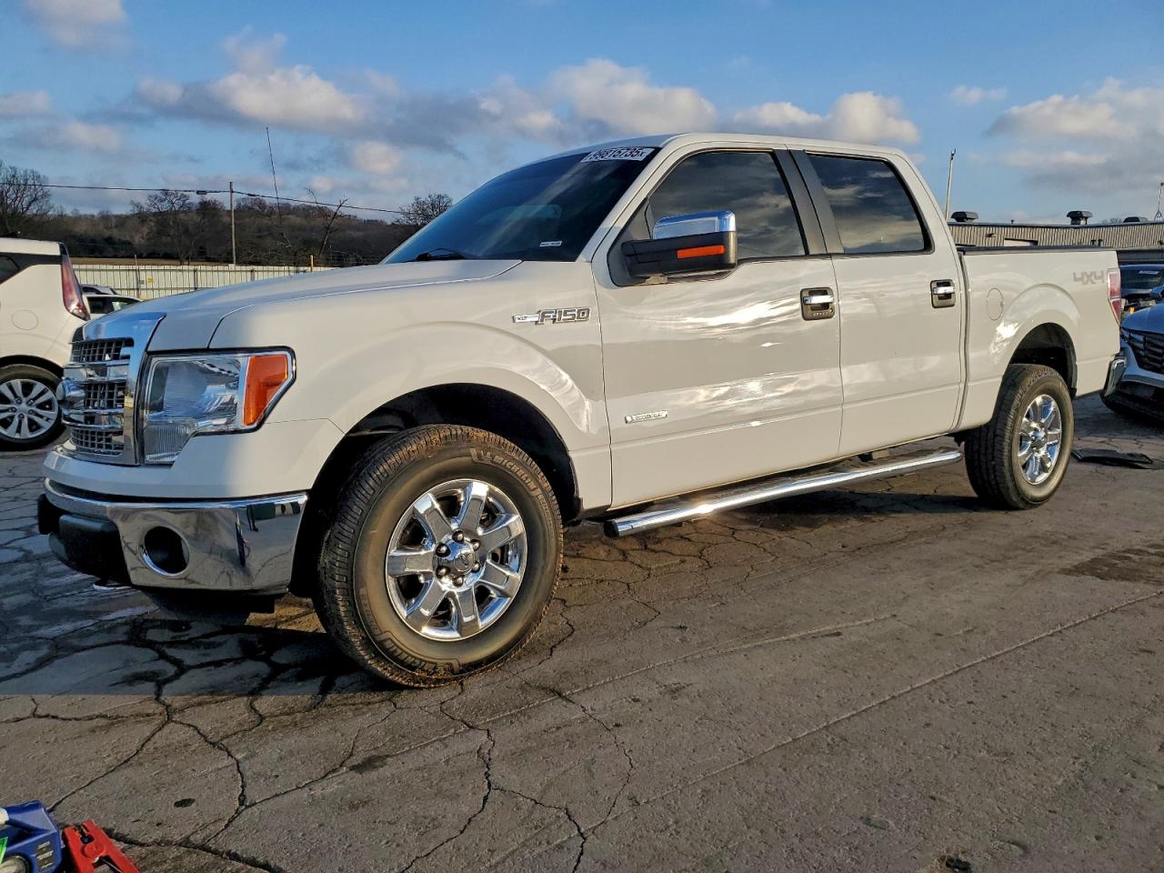 Ford F-150 Supercrew Image 1