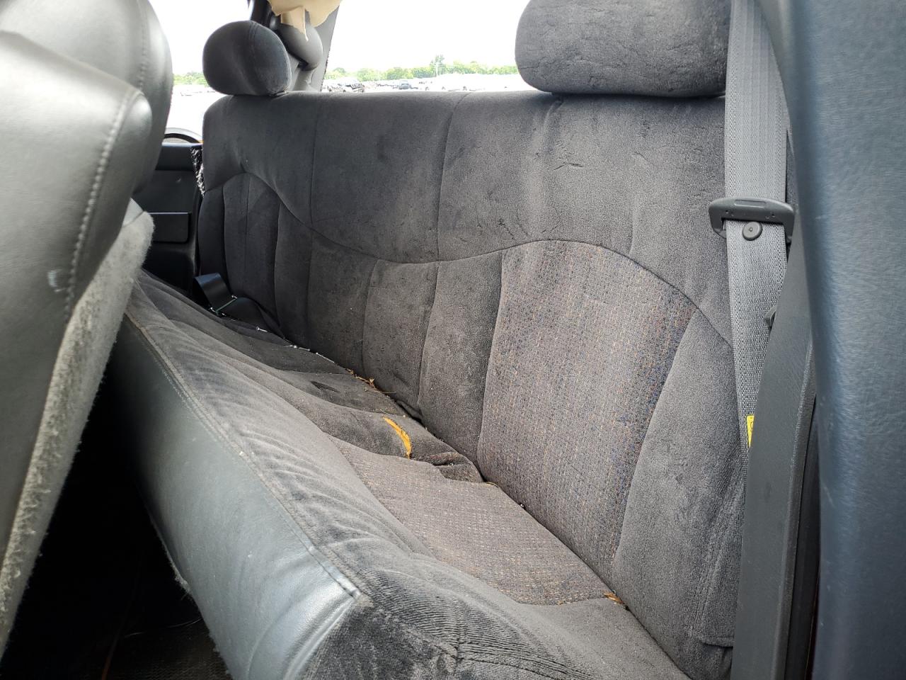 Chevrolet Silverado C1500 Image 13