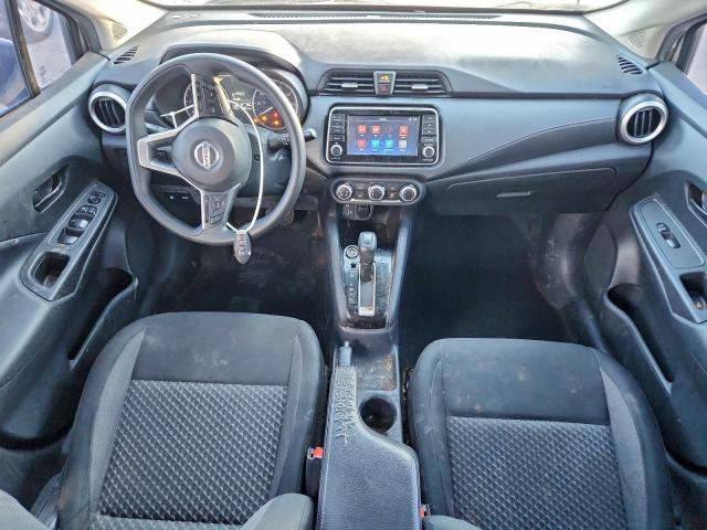 Nissan Versa S Image 4