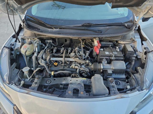 Nissan Versa S Image 7