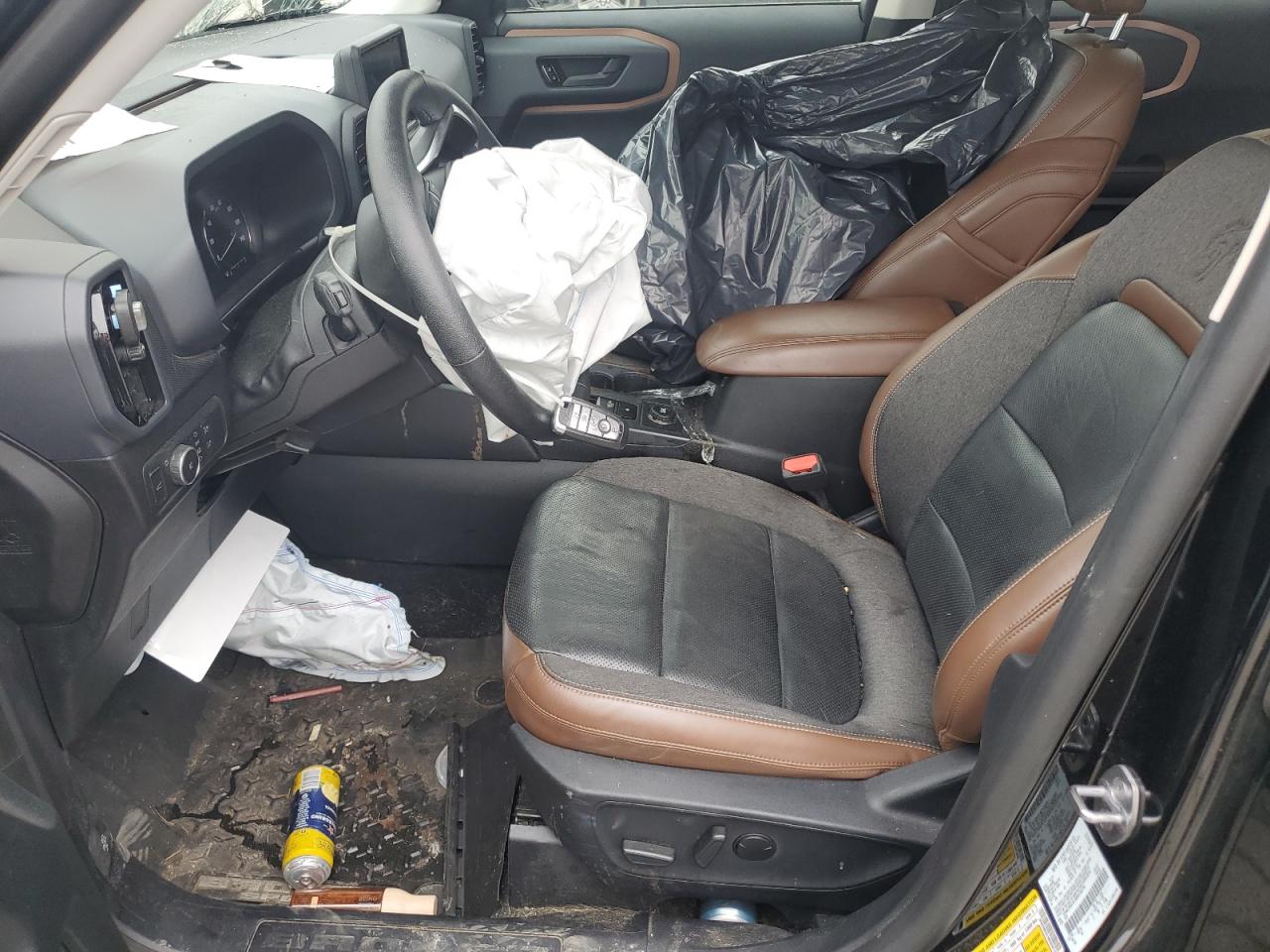 Ford Bronco Outer Banks Image 8