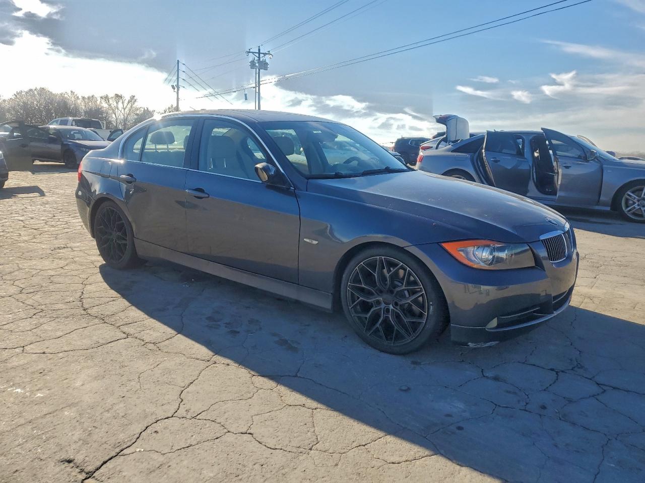 BMW 3 Series I Image 4