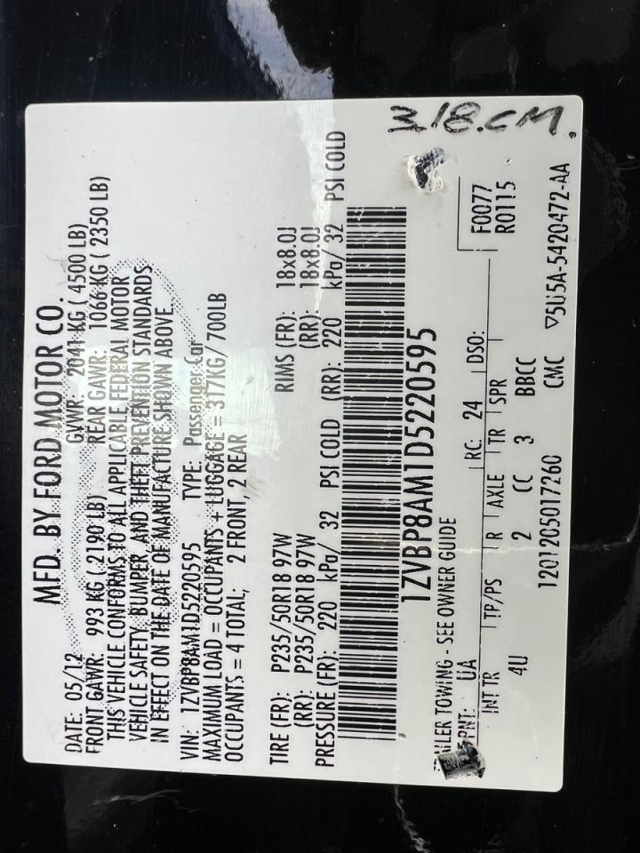 Ford Mustang Image 3