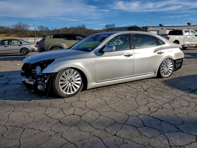  Salvage Hyundai Equus
