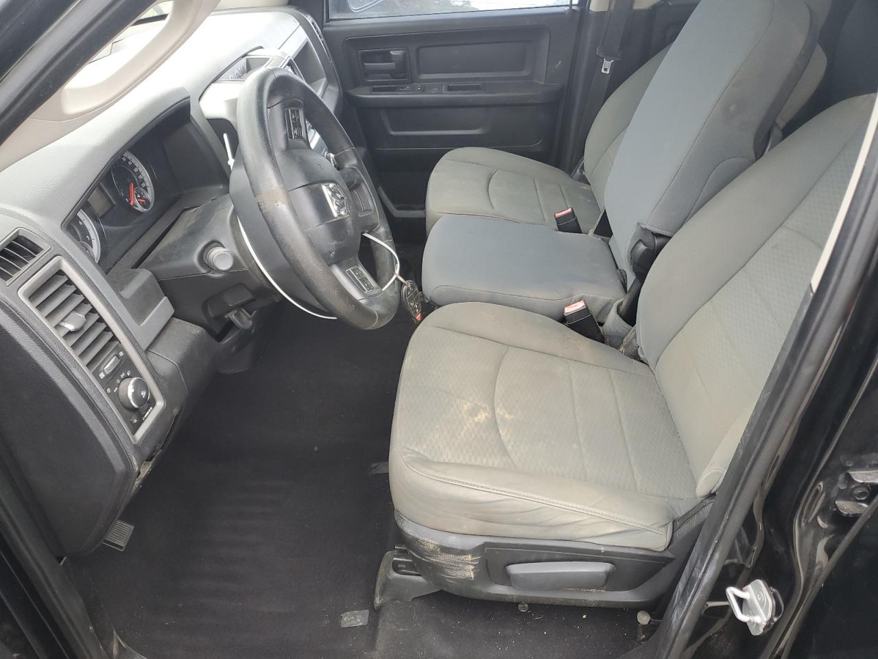 Ram 1500 St Image 10