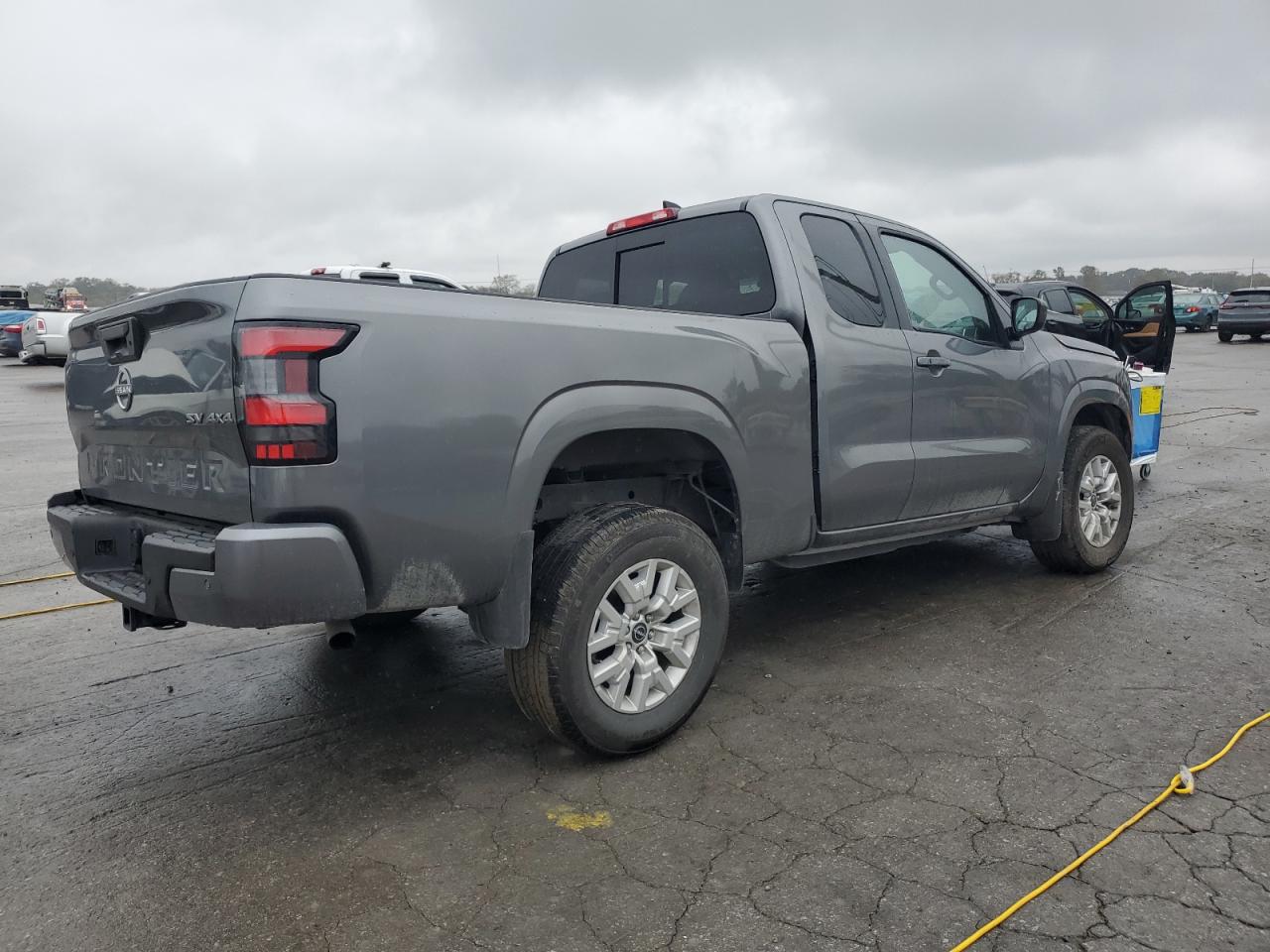 Nissan Frontier S Image 10