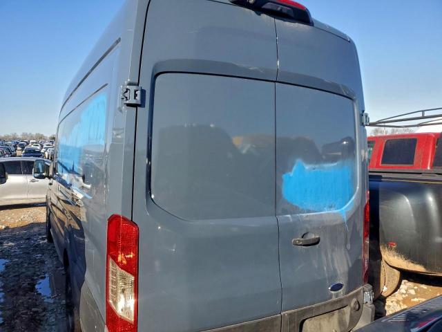 Ford Transit T-250 Image 5