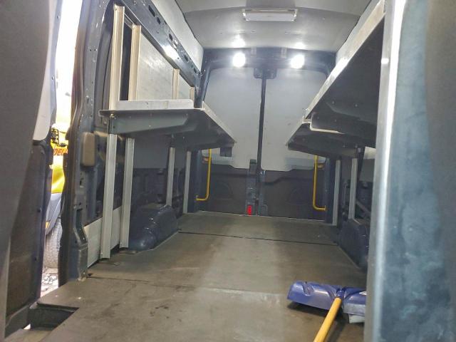 Ford Transit T-250 Image 9