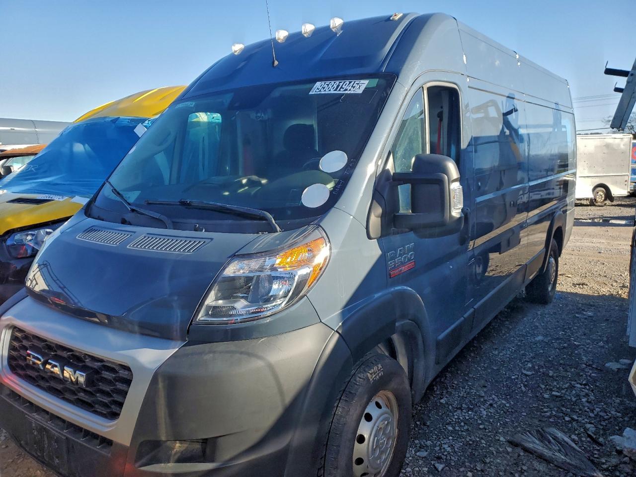 Ram Promaster 3500 High Image 1