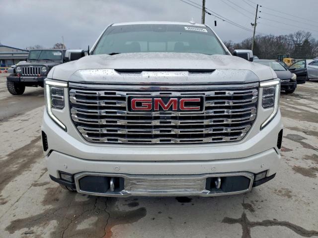 GMC Sierra K1500 Denali Image 13