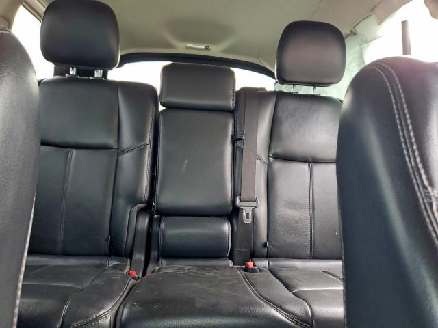 Nissan Pathfinder S Image 2