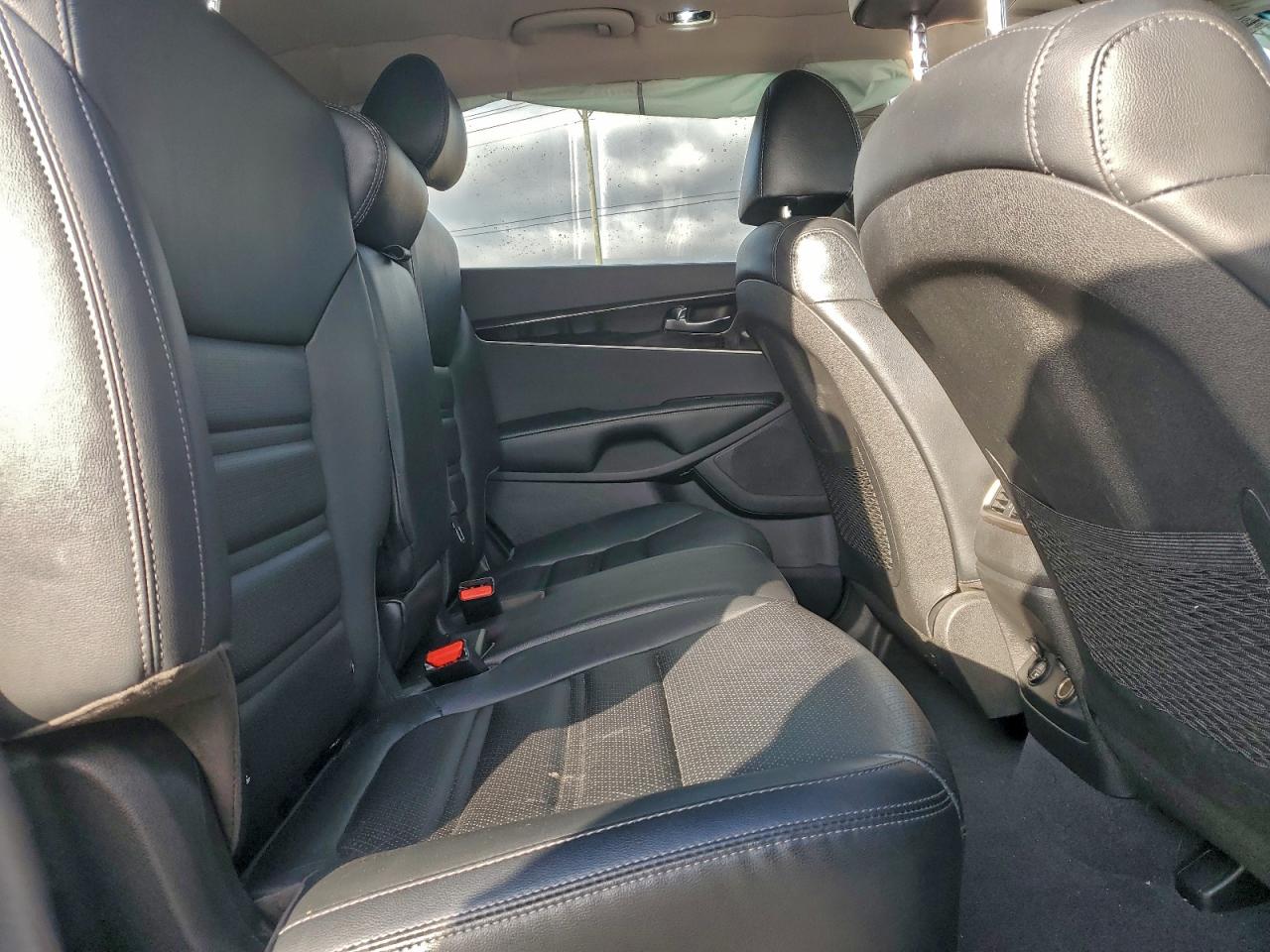 Kia Sorento Ex Image 12