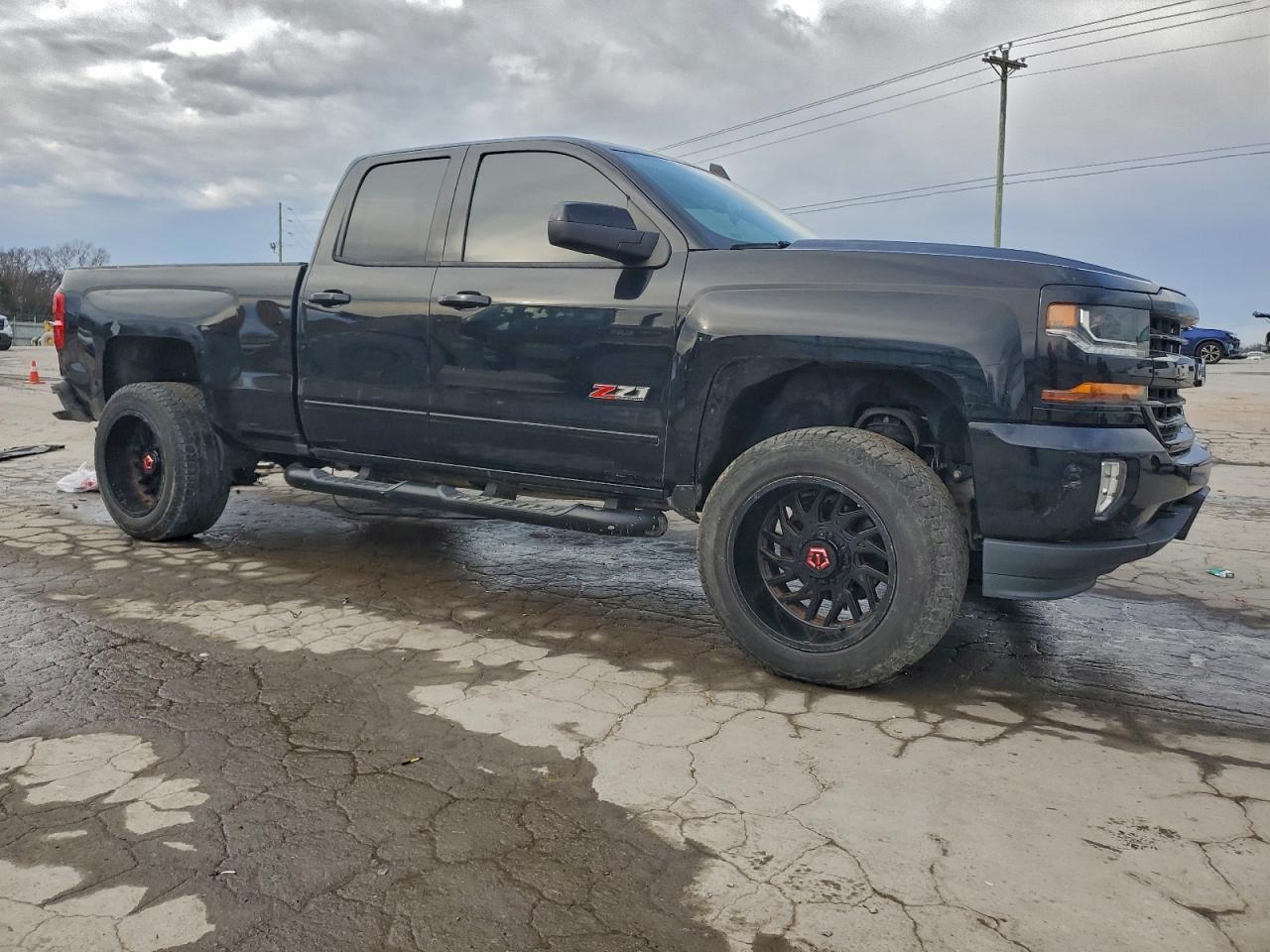 Chevrolet Silverado K1500 Lt Image 9