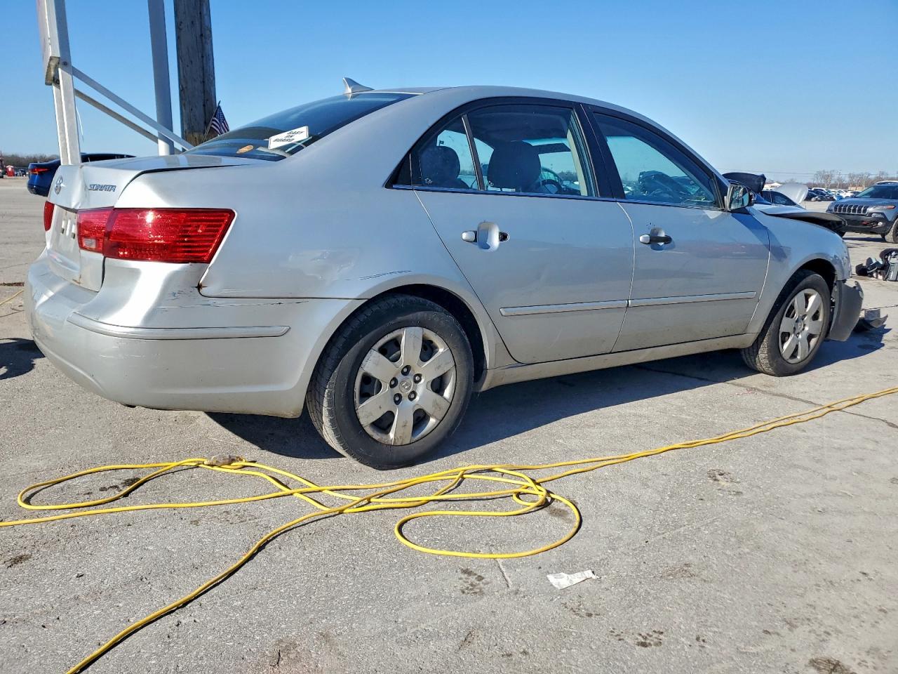 Hyundai SONATA Gls Image 8