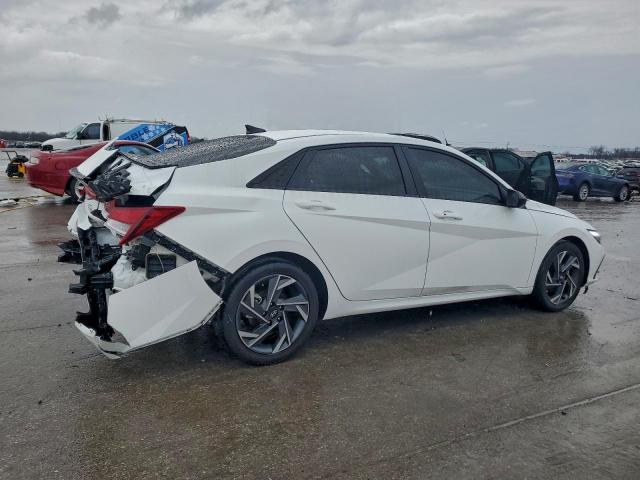 Hyundai ELANTRA Sel Sport Image 4