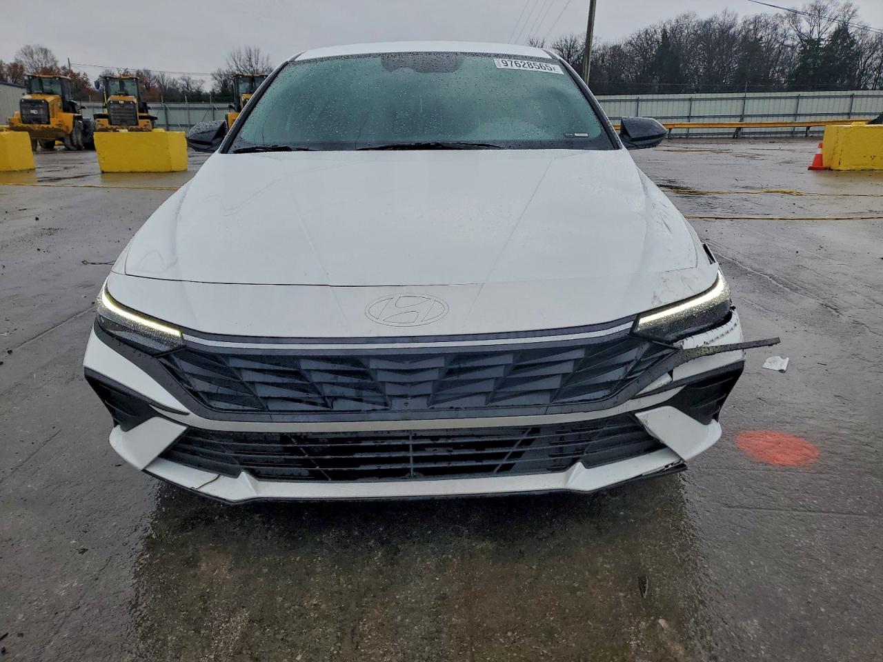 Hyundai ELANTRA Sel Sport Image 3