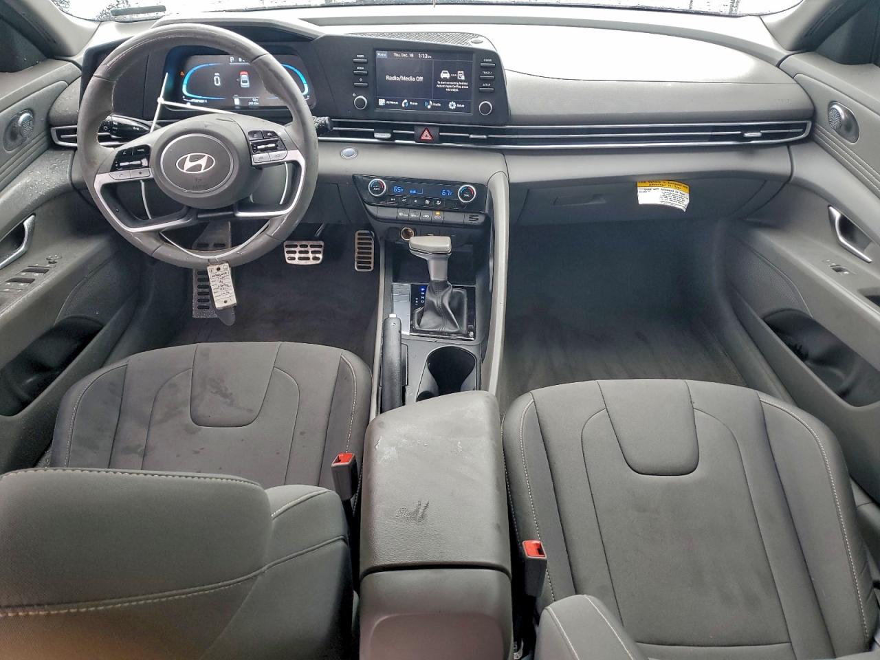 Hyundai ELANTRA Sel Sport Image 2