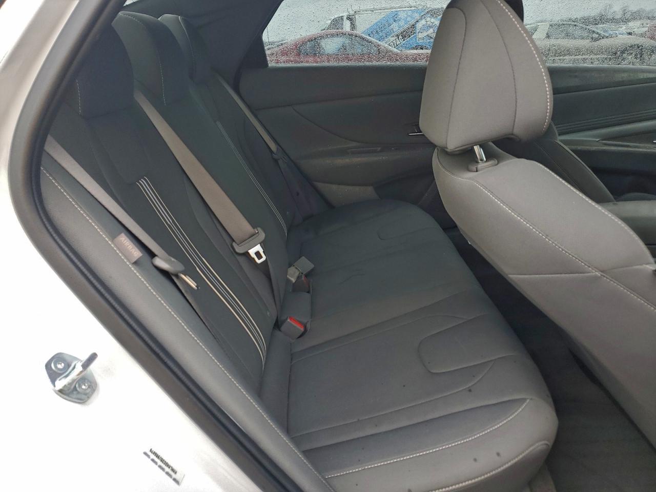 Hyundai ELANTRA Sel Sport Image 9