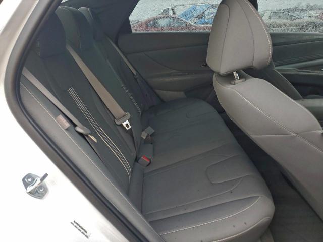 Hyundai ELANTRA Sel Sport Image 9