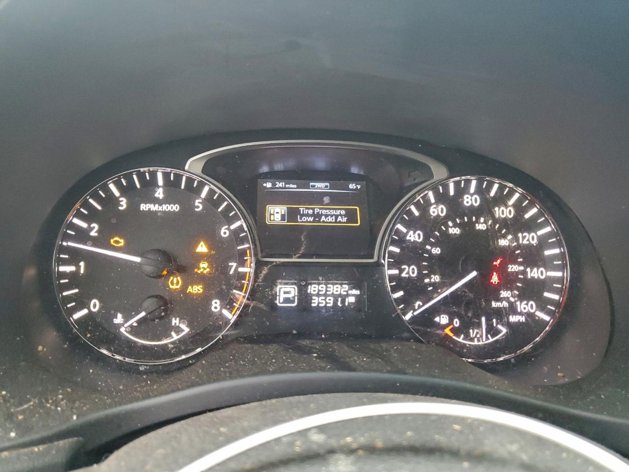 Nissan Pathfinder S Image 12