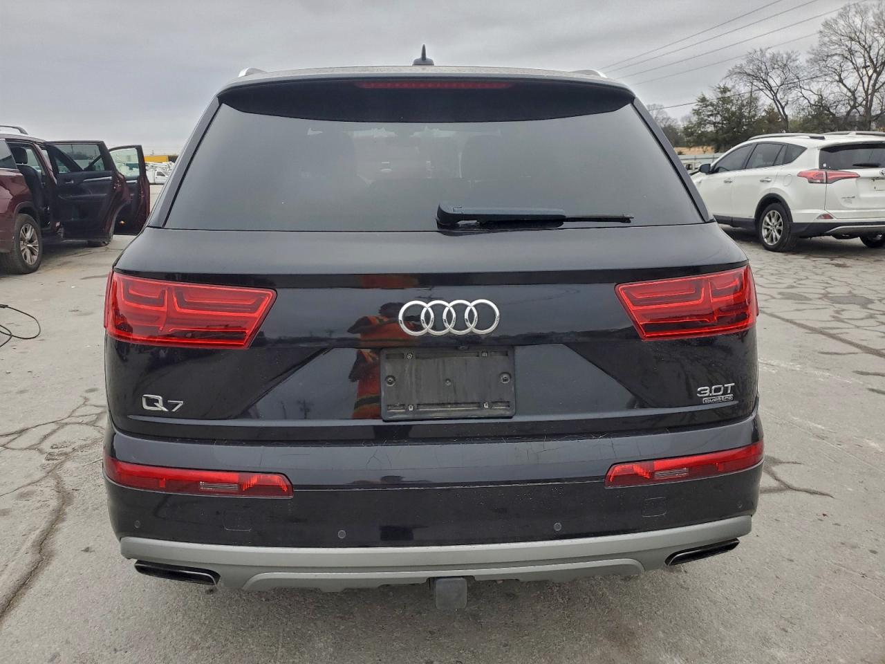 Audi Q7 Prestige Image 5