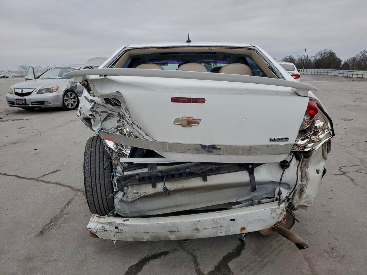 Chevrolet Impala Lt Image 10