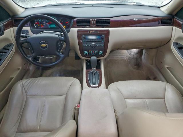 Chevrolet Impala Lt Image 9