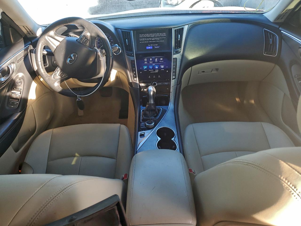 INFINITI Q50 Premium Image 9