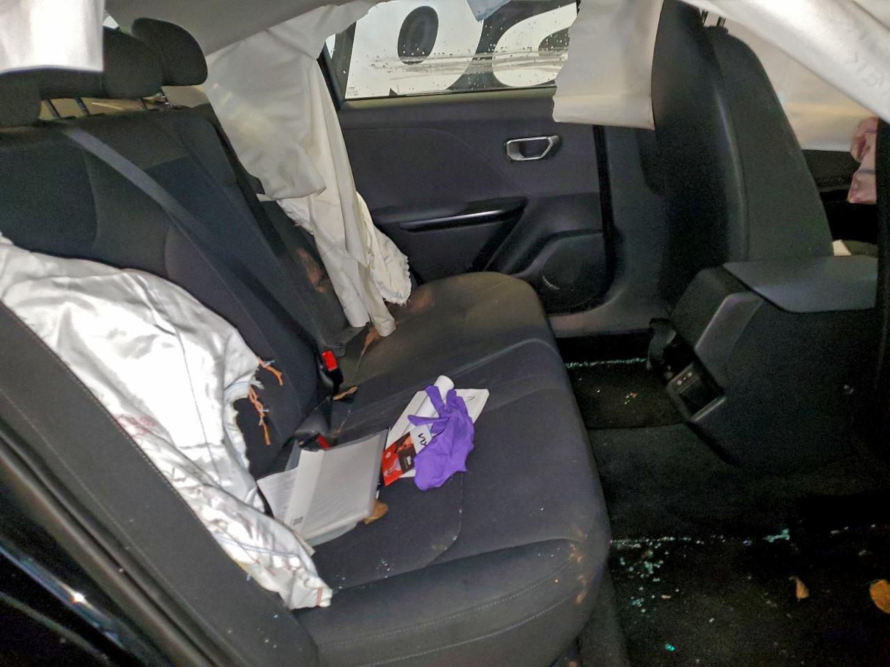 Kia K4 Lx Lx Image 12