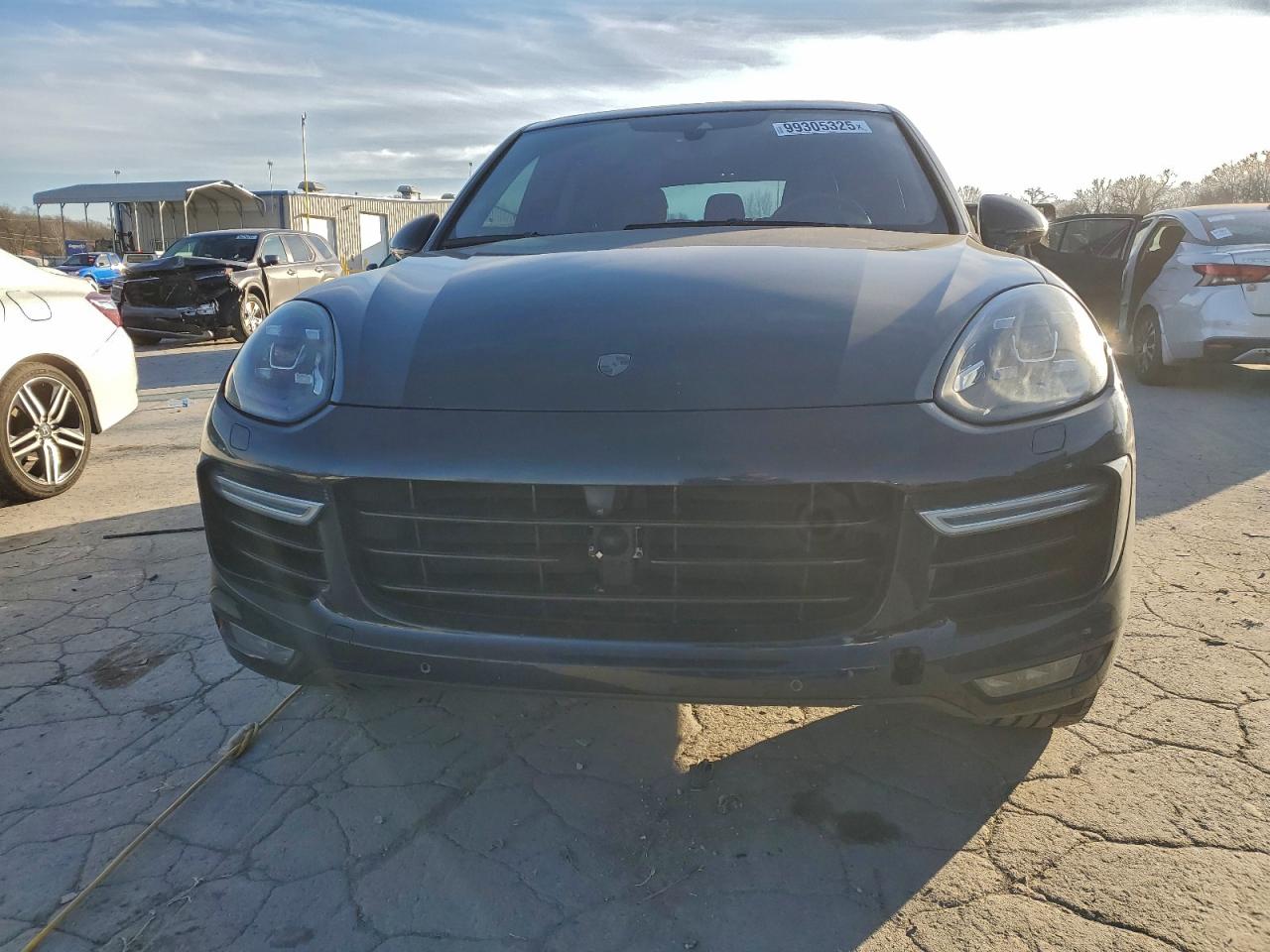 Porsche Cayenne Turbo Image 7