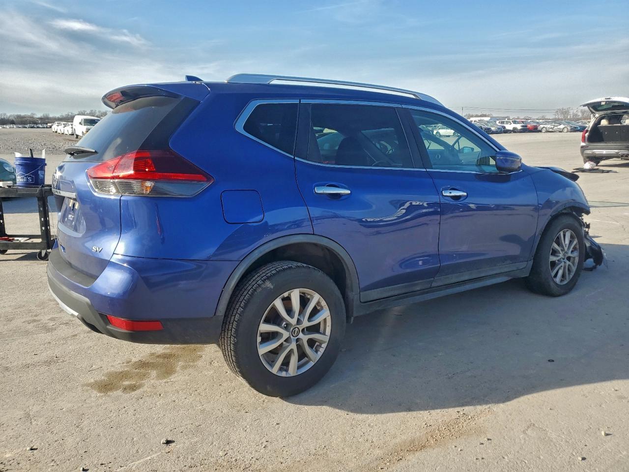 Nissan Rogue S Image 10