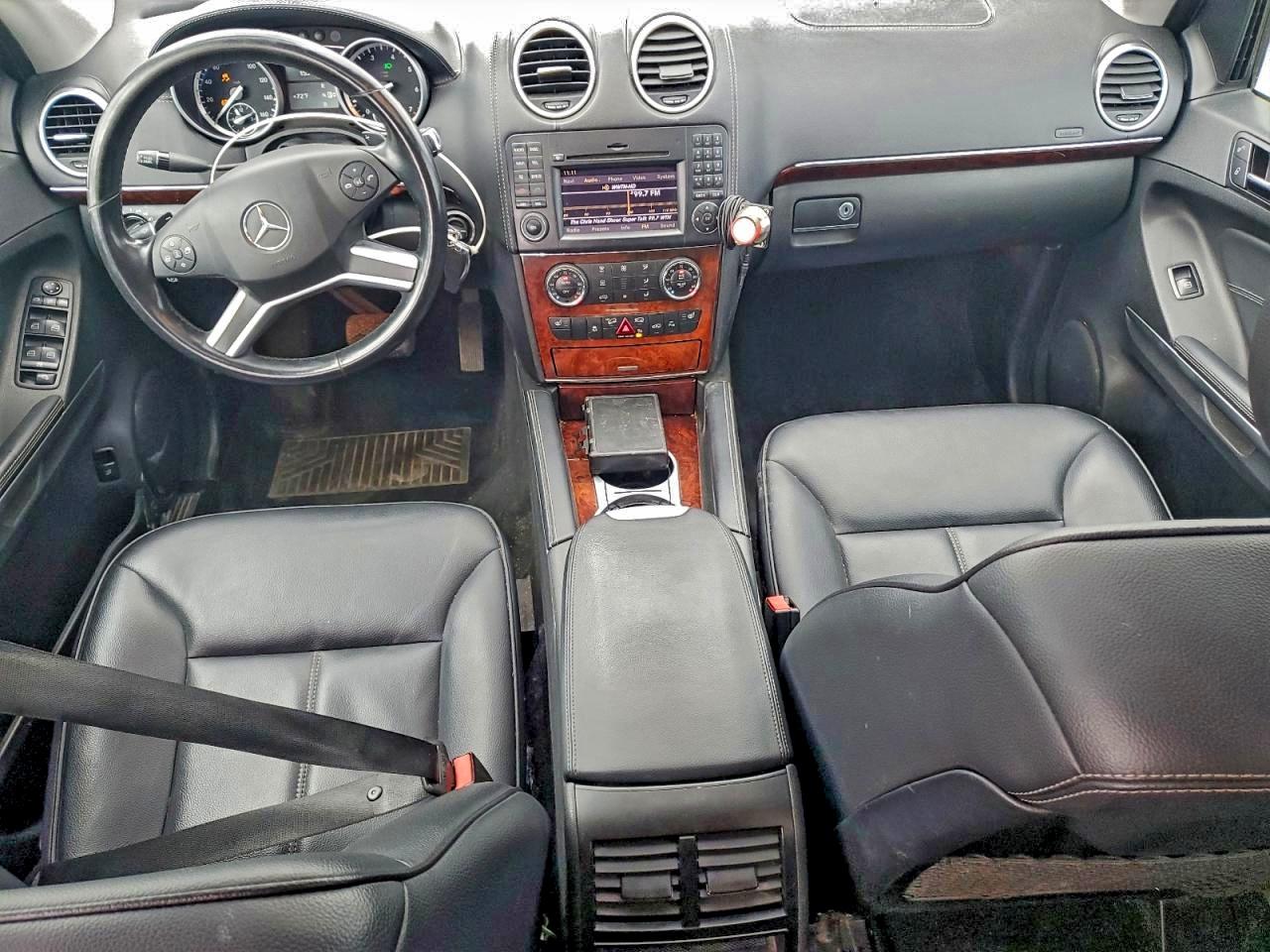 Mercedes-Benz G-Class 450 4matic Image 10