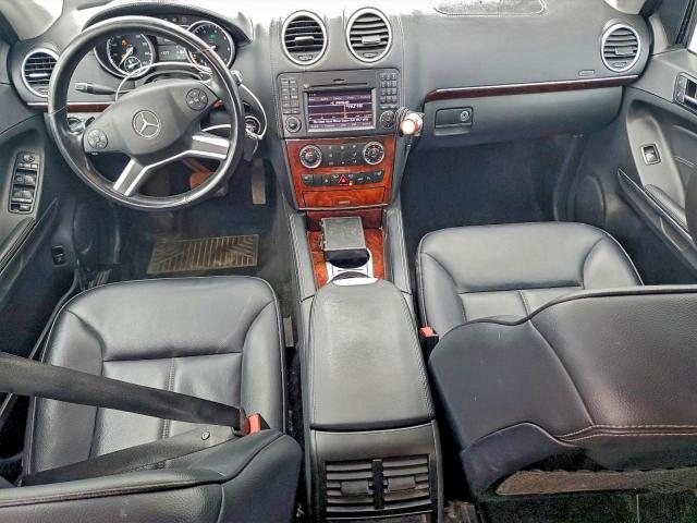 Mercedes-Benz G-Class 450 4matic Image 10