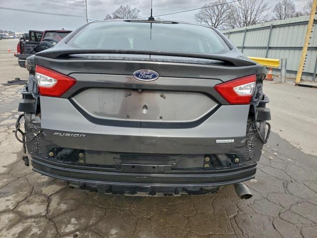 Ford Fusion S Image 11