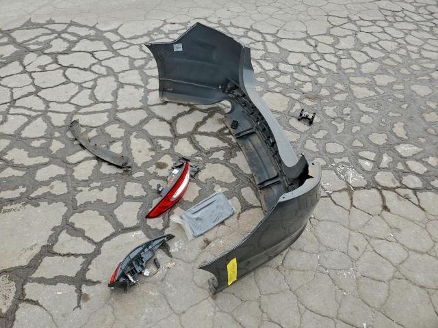 Ford Fusion S Image 7