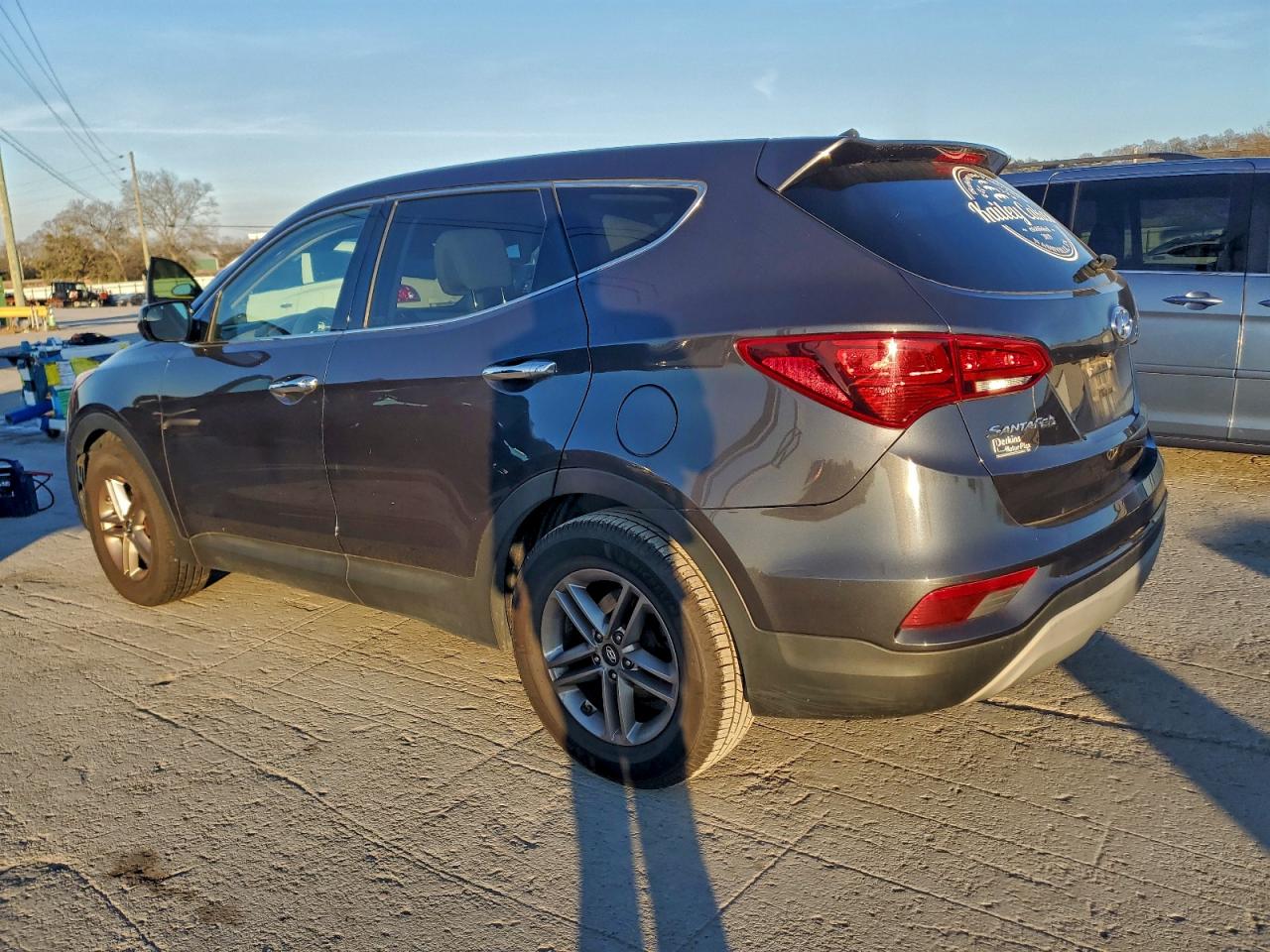 Hyundai SANTA FE Image 6