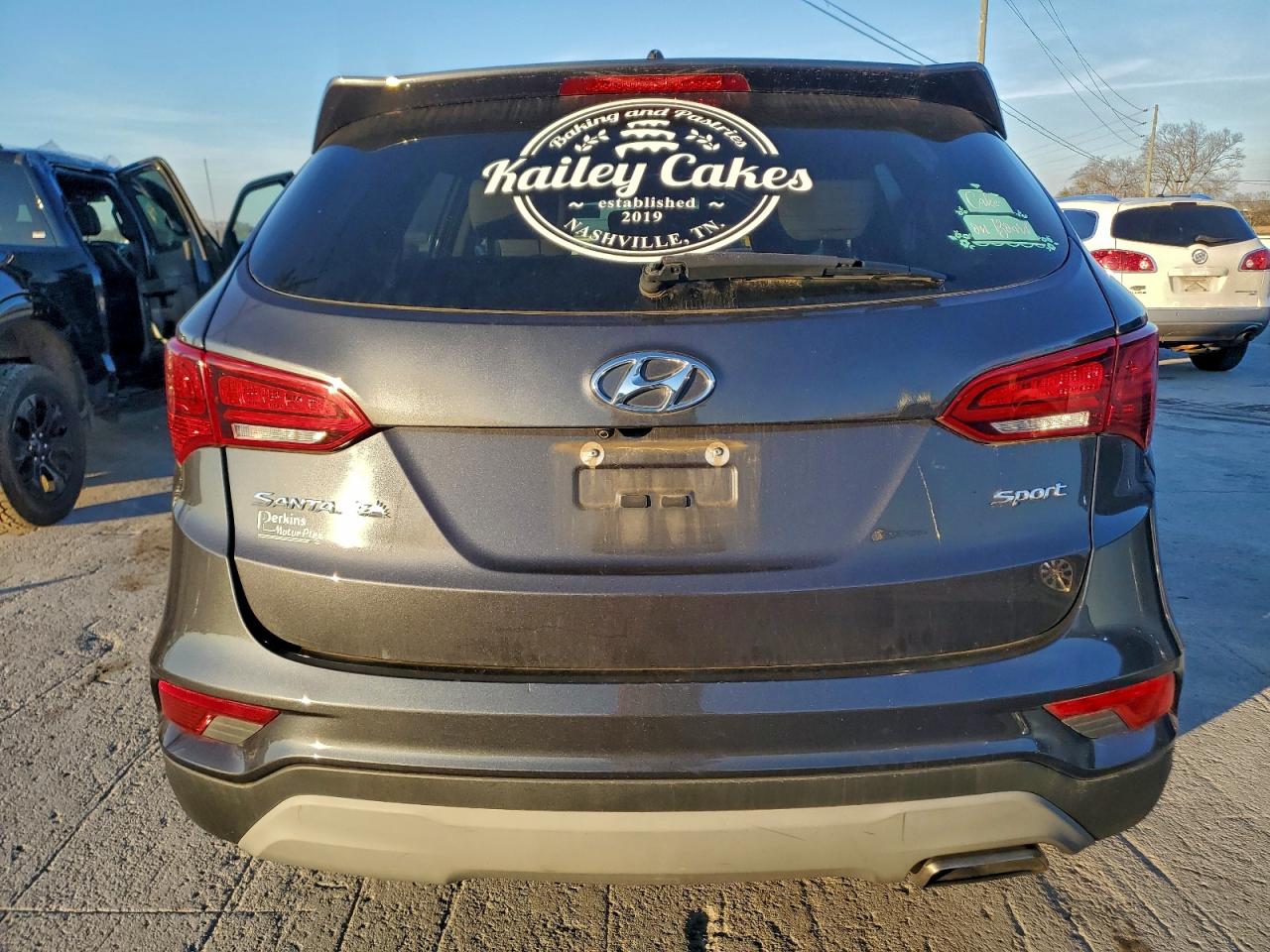 Hyundai SANTA FE Image 8