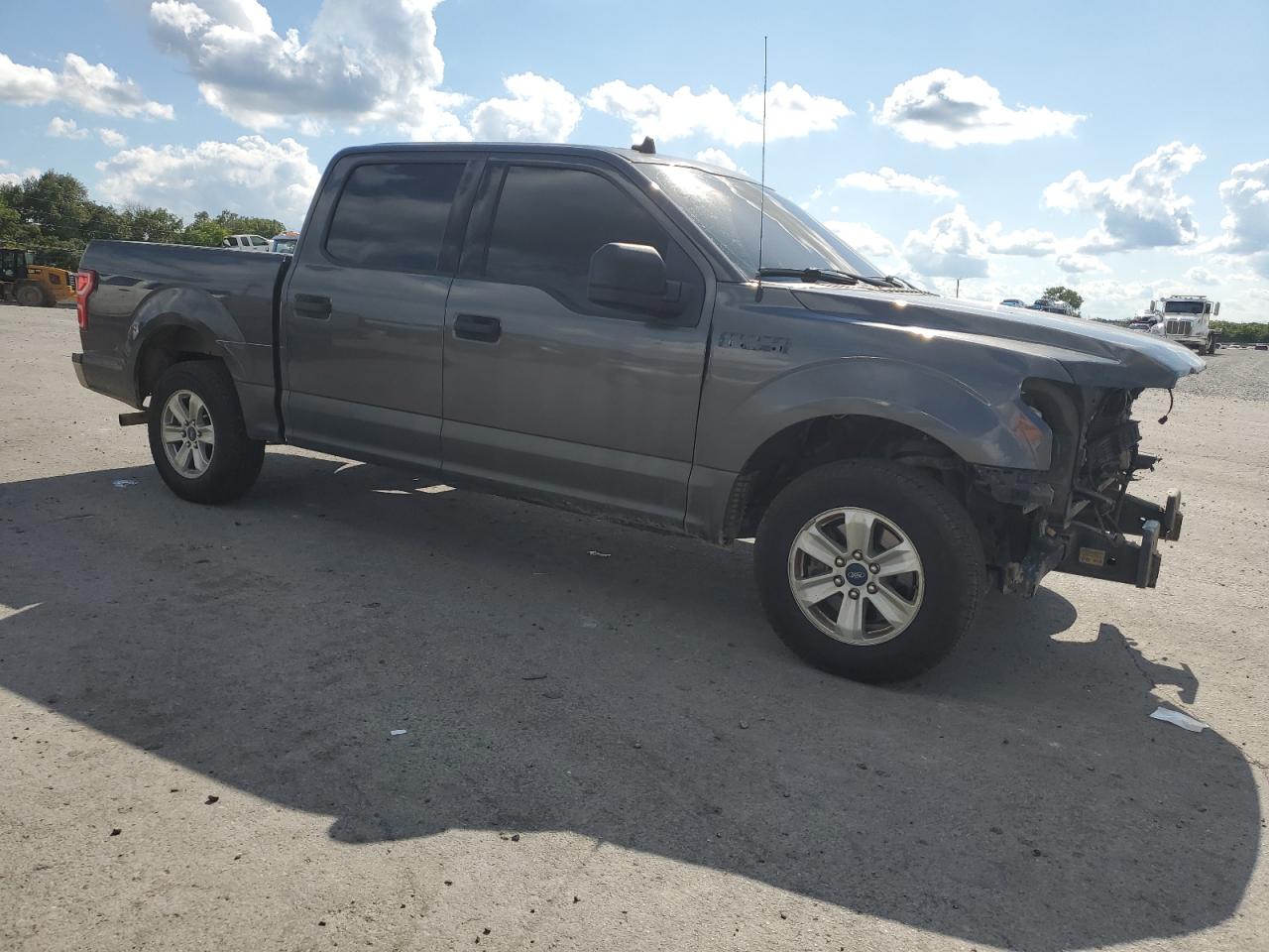 Ford F-150 Supercrew Image 7
