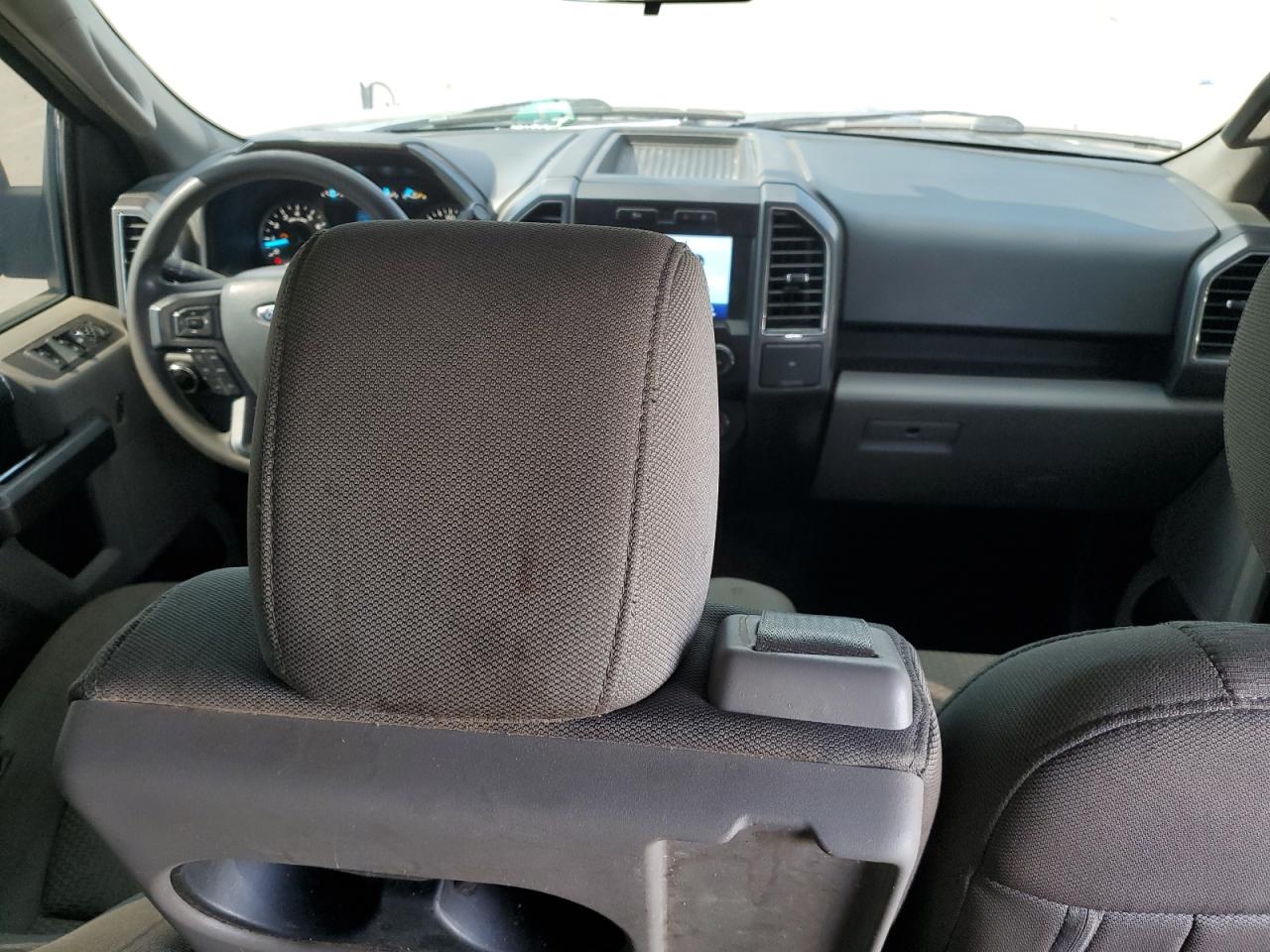 Ford F-150 Supercrew Image 10