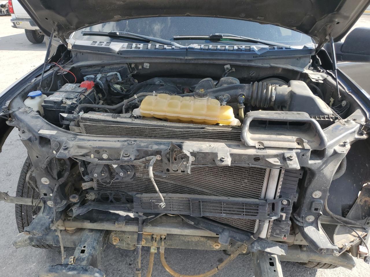 Ford F-150 Supercrew Image 2