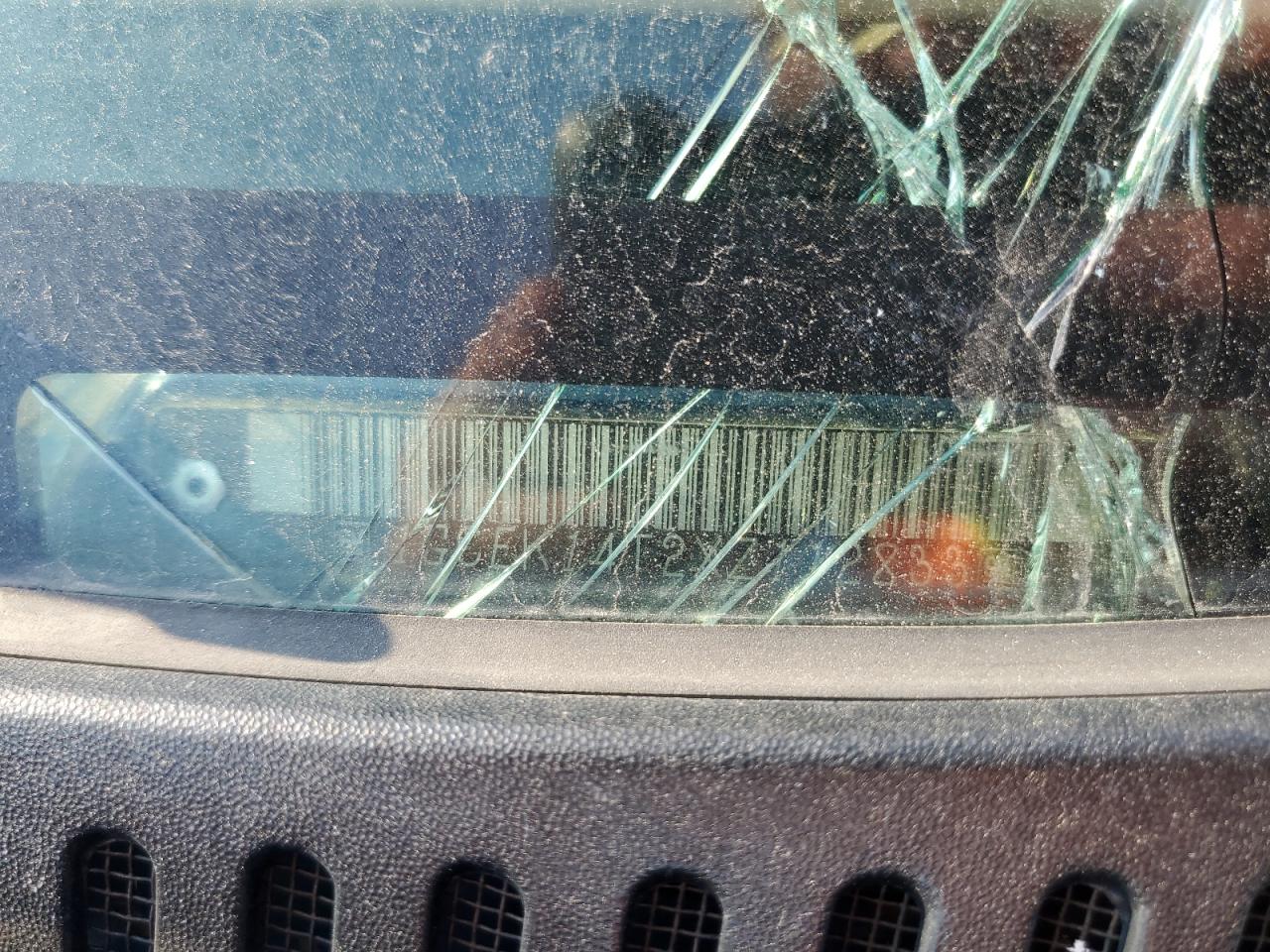 Chevrolet Silverado K1500 Image 9