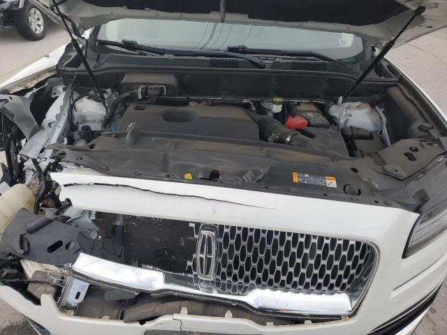 Lincoln Nautilus Image 12