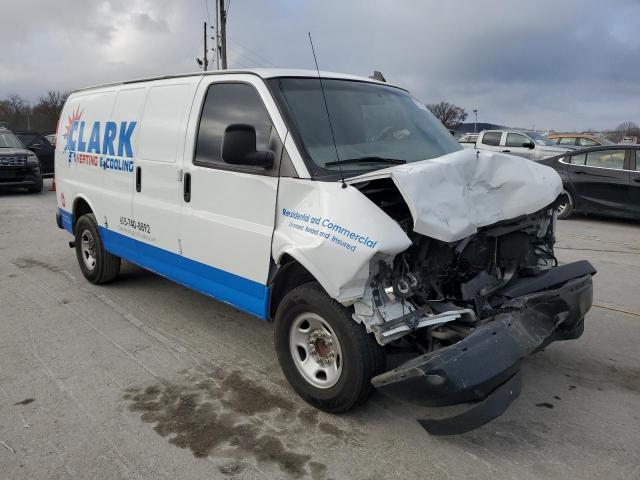 Chevrolet Express Image 2