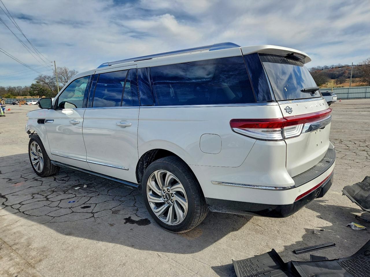 Lincoln Navigator L Reserve Image 4