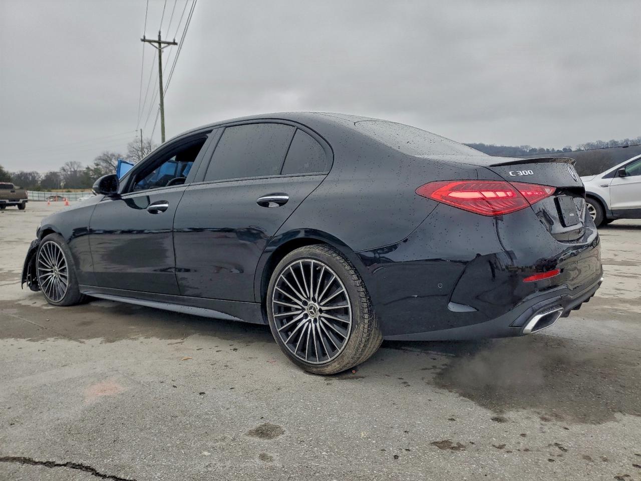 Mercedes-Benz C-Class 300 Image 7