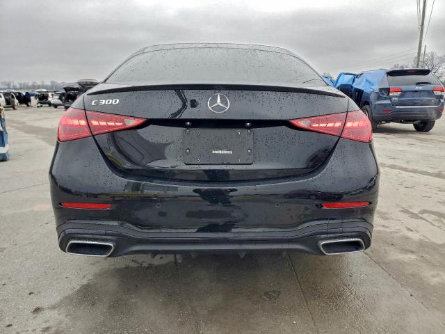 Mercedes-Benz C-Class 300 Image 4