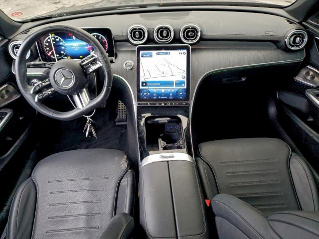 Mercedes-Benz C-Class 300 Image 10